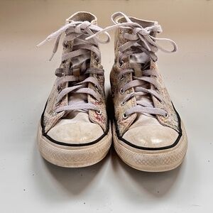Converse Chuck Taylor All Star Floral High-Top Sneakers – Youth Size 2 (US)